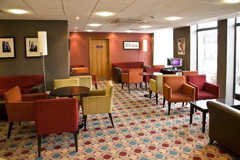 Premier Inn London City Interior photo